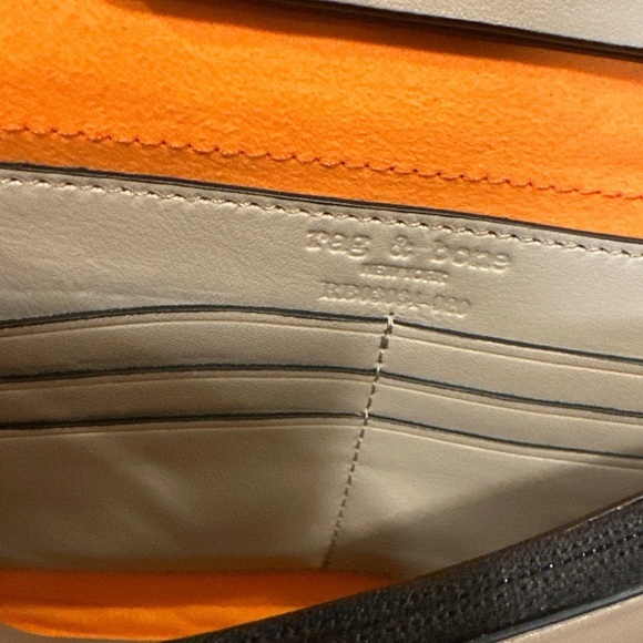 Rag & Bone Atlas Convertible Crossbody Leather Light Khaki Orange Interior - Picture 8 of 13